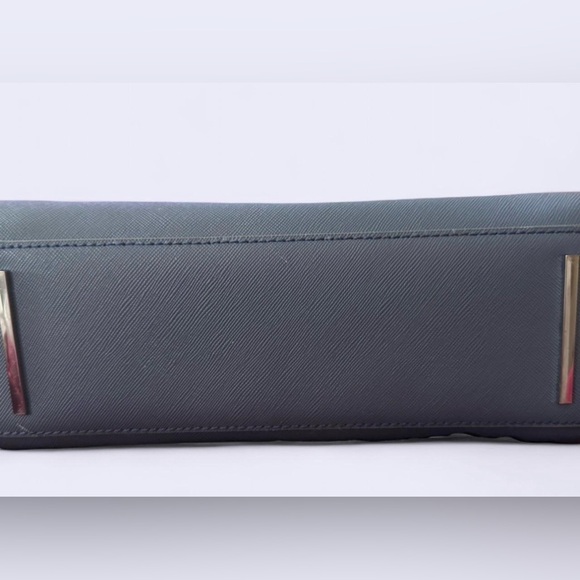 PRE-OWNED Tory Burch Robinson Double-Zip Mini Tote - Picture 4 of 10